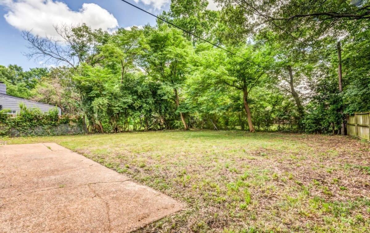 Fenced Yard Centrally Located-Parkway Village Pad Memphis Esterno foto