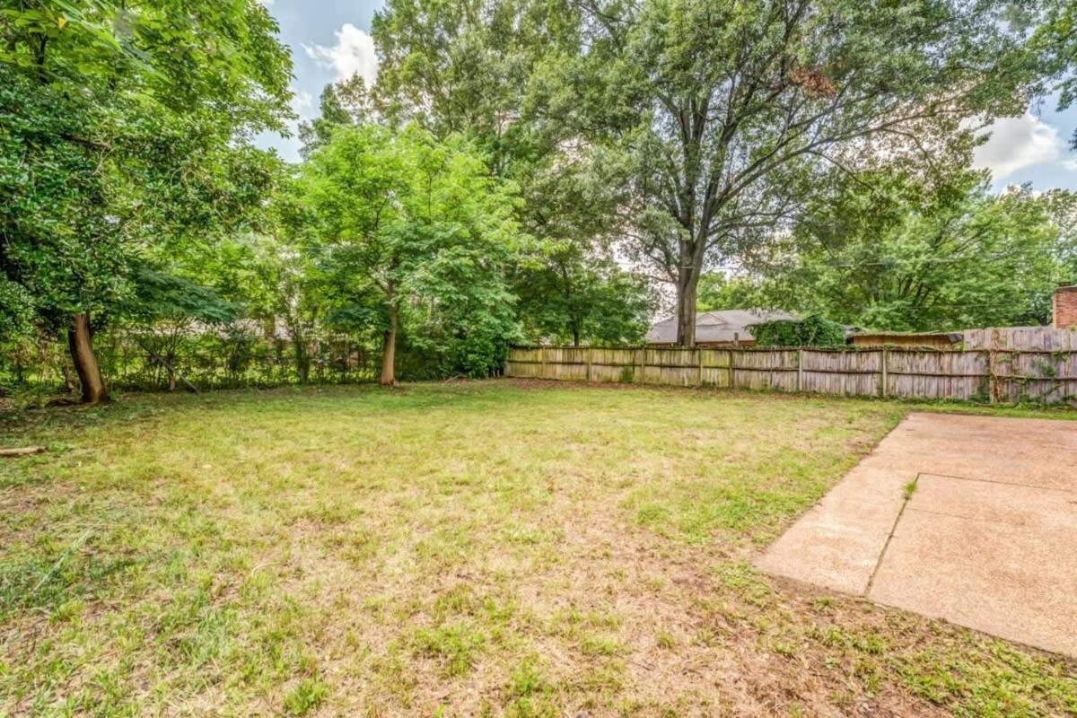 Fenced Yard Centrally Located-Parkway Village Pad Memphis Esterno foto